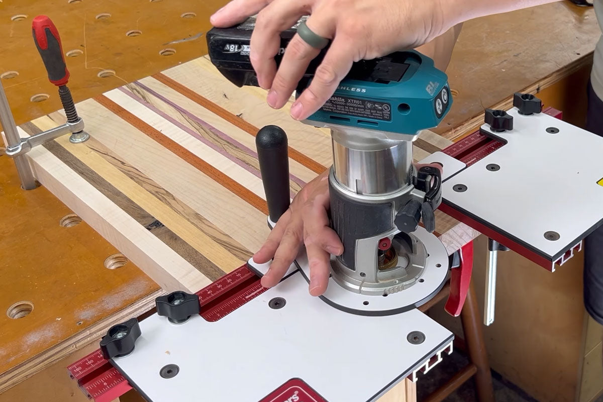 A Cutting Board Handle Jig That Adjusts to Your Projects!