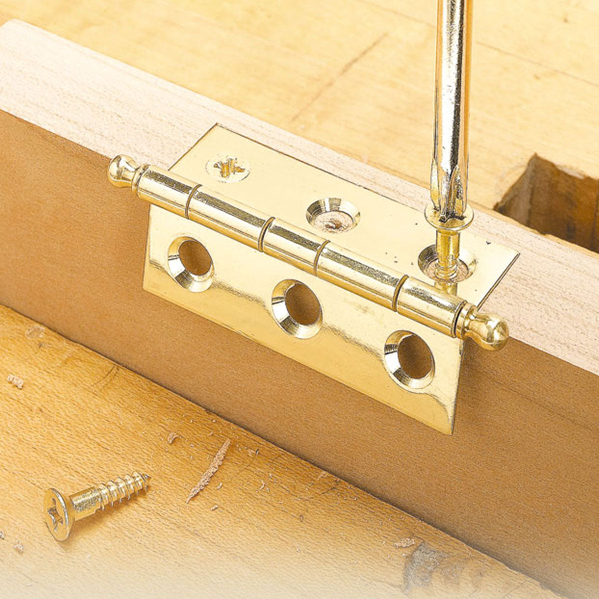 Woodsmith 10+ Handy Hardware Tips