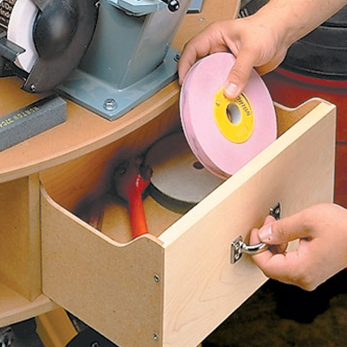Woodsmith Revolving Tool Station Plan