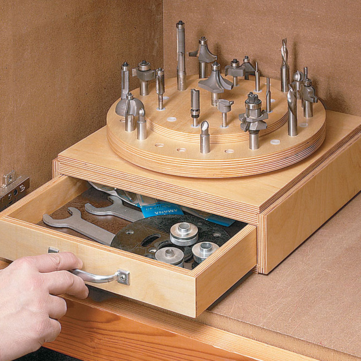 Woodsmith Router Storage System Plan