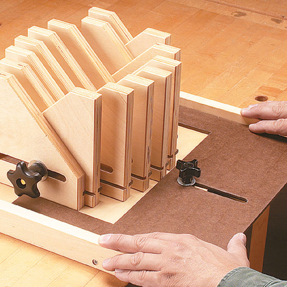 Woodsmith Adjustable V-Block System Plan