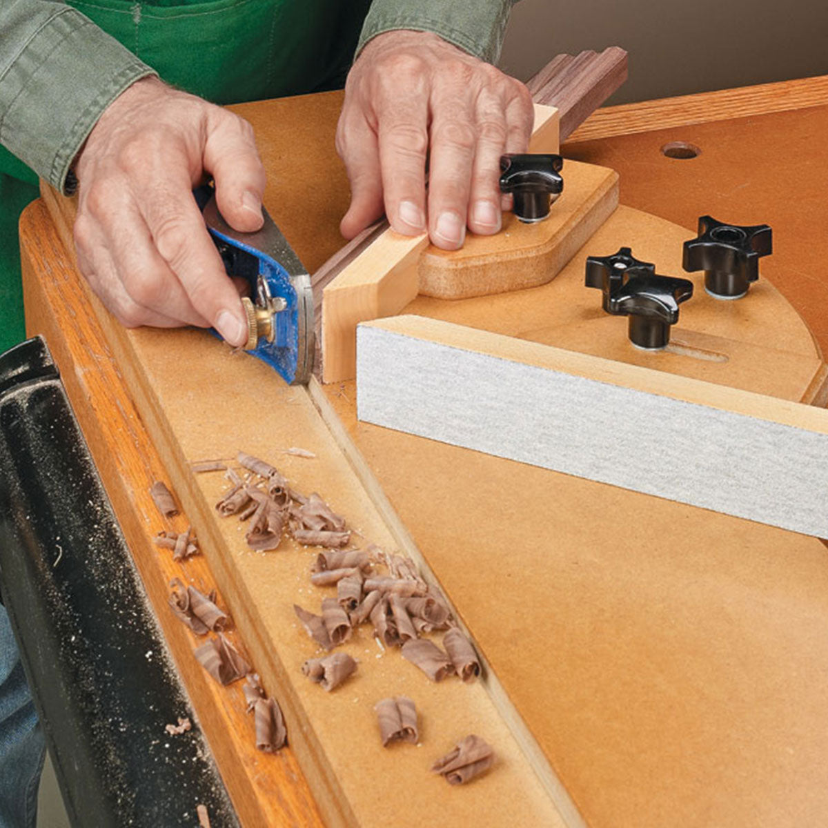 Woodsmith Shop-Made Shooting Board Plan