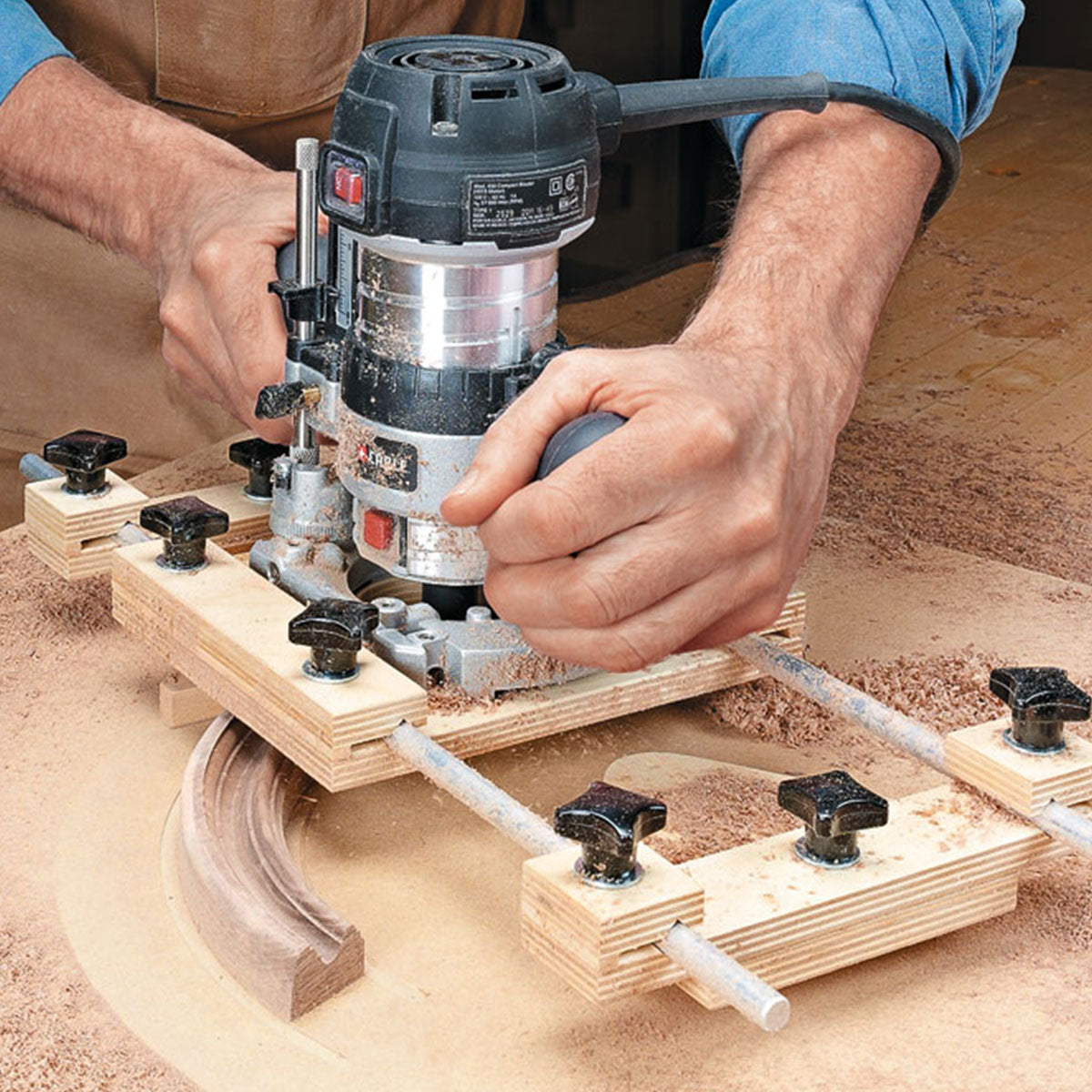 Woodsmith Versatile Molding Jig Plan