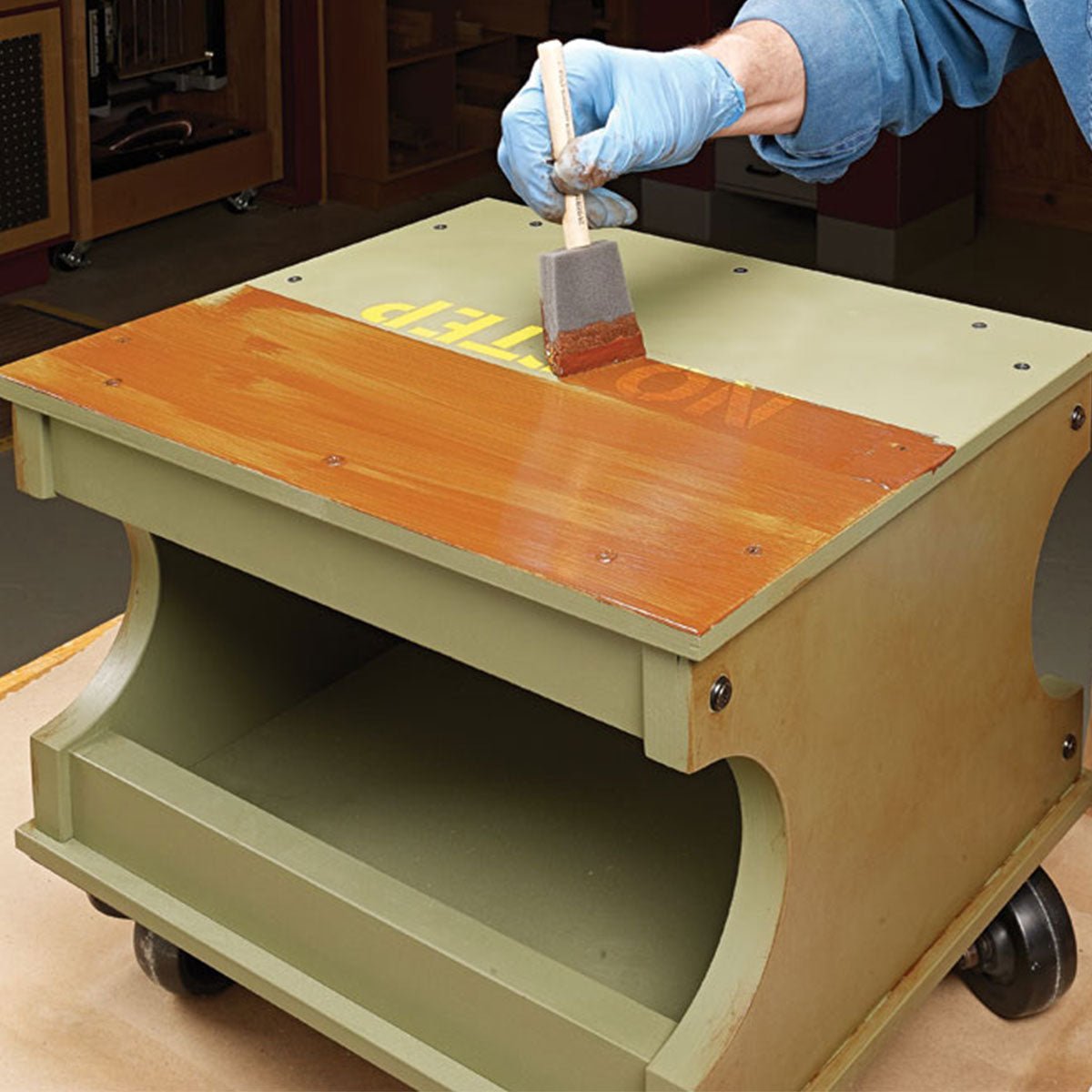 Woodsmith Roll-Around Shop Stool Plan