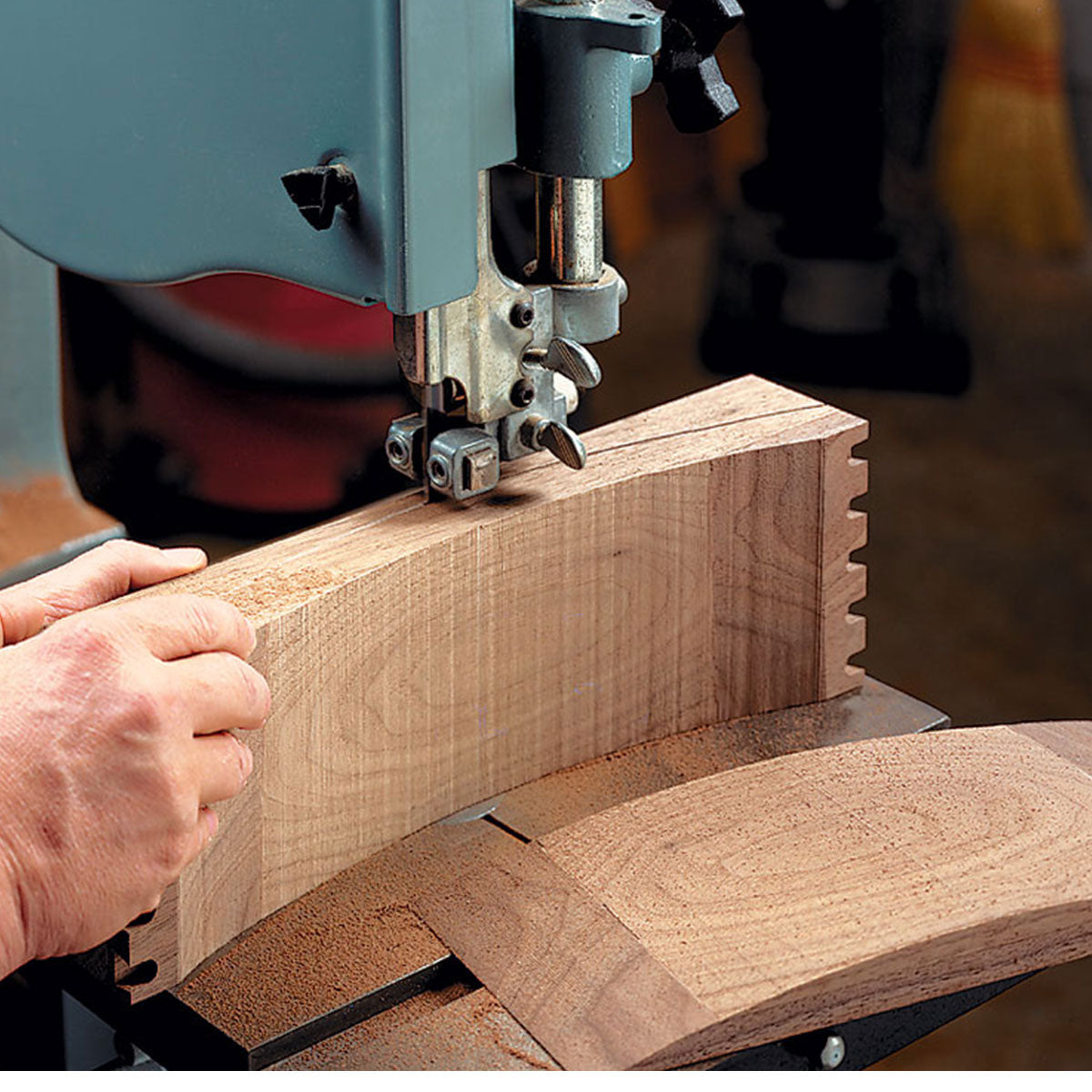 Woodsmith Bow-Front End Table Plan