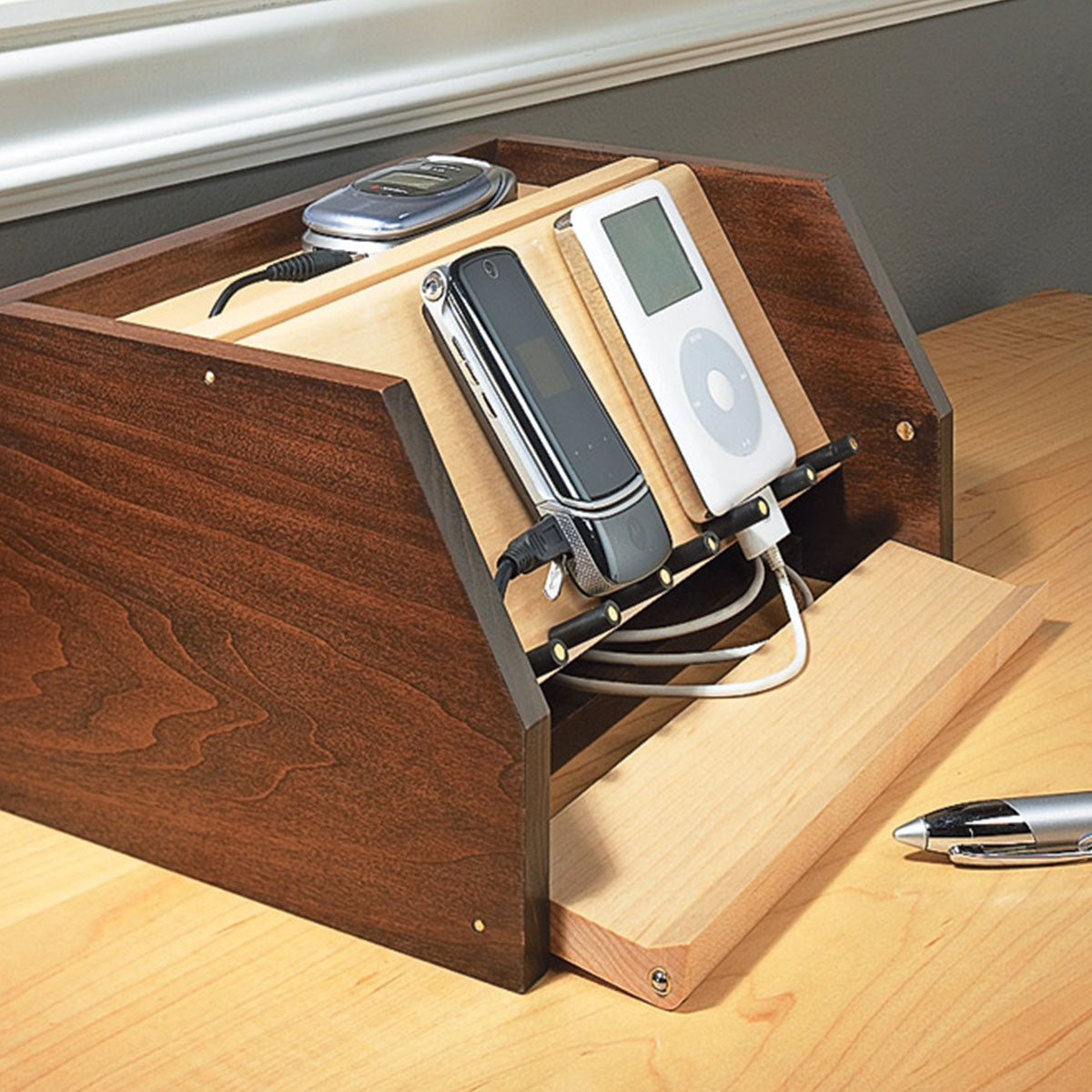 Woodsmith Cell Phone Charging Station Standard Plan & Premium Shop Drawings