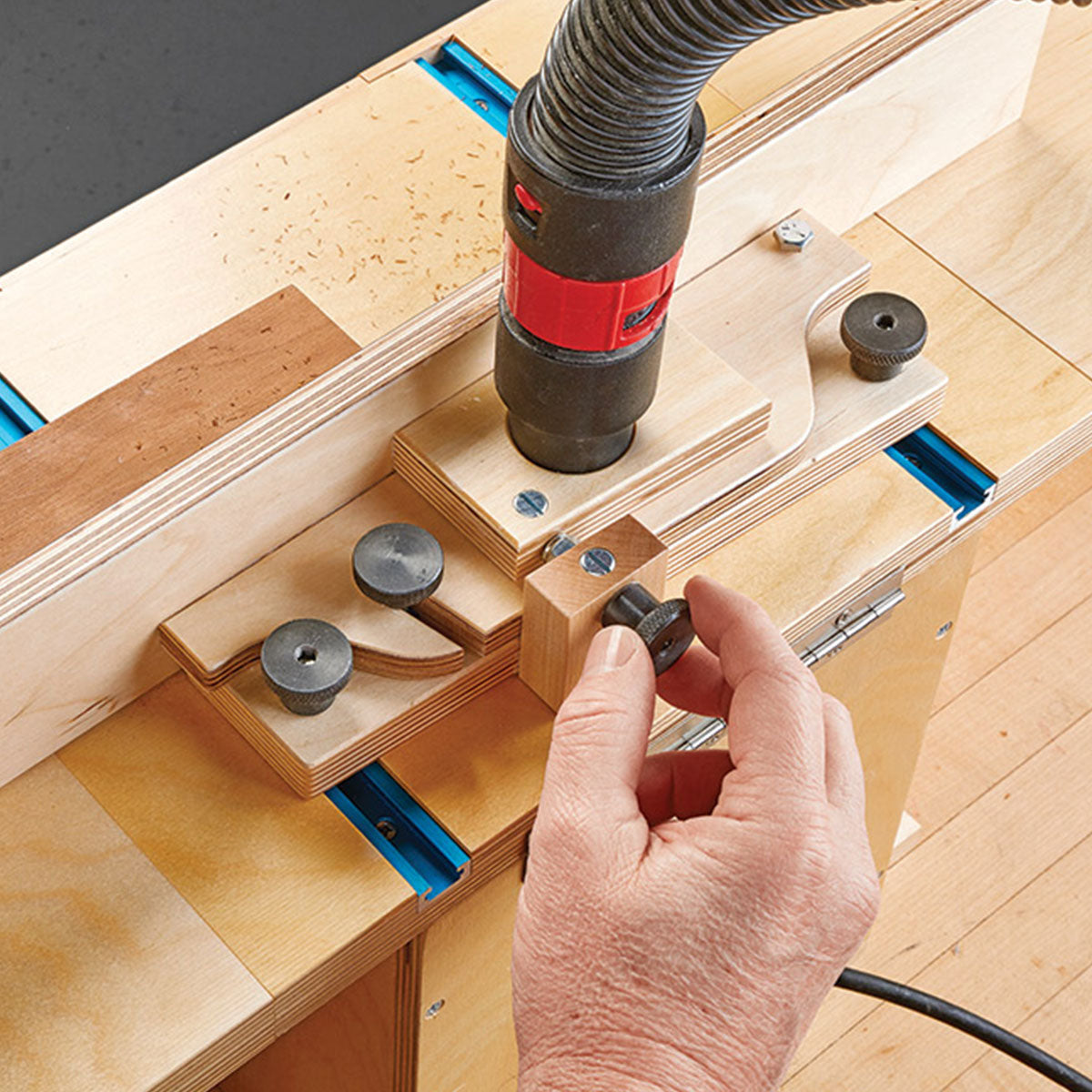 Woodsmith Micro-Adjust Router Fence Plan