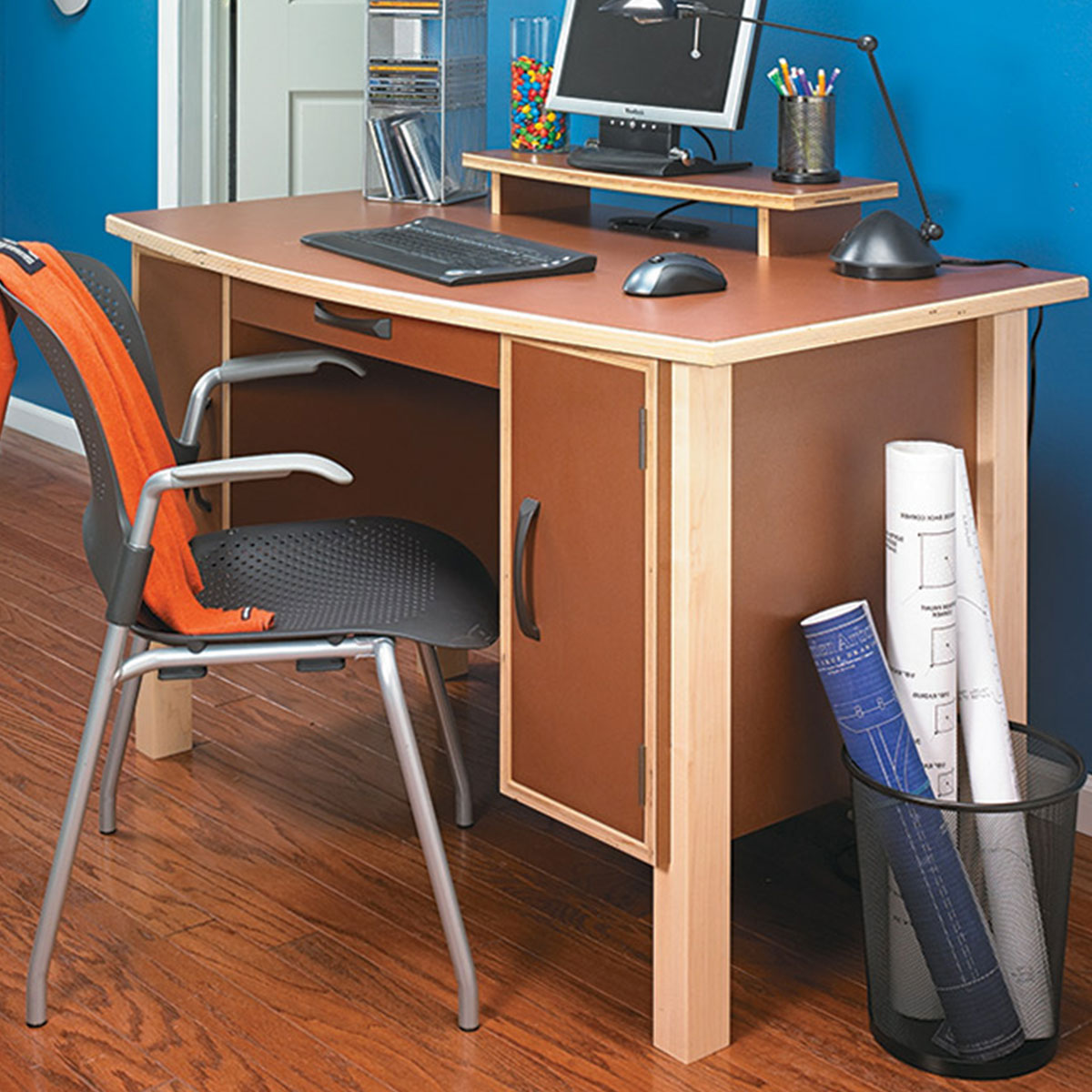 Woodsmith Compact Desk Plan